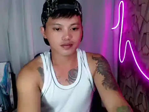 Snapshot of urhotfucker13 chatting on July 10, 2026, 2:41 pm urhotfucker13 online show from July 10, 2026, 2:41 pm