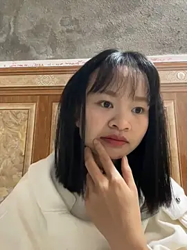 Snapshot of Daisy018 chatting on November 5, 2025, 1:27 am Daisy018 online show from November 5, 2025, 1:27 am