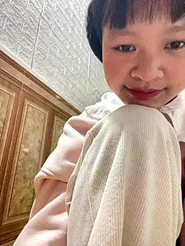 Snapshot of Daisy018 chatting on November 13, 2025, 2:54 am Daisy018 online show from November 13, 2025, 2:54 am