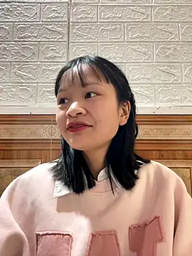 Snapshot of Daisy018 chatting on November 28, 2025, 5:21 am Daisy018 online show from November 28, 2025, 5:21 am