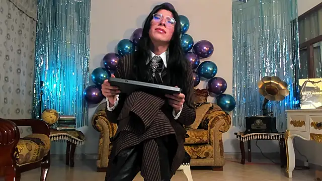 Snapshot of nonbinaryangel chatting on February 12, 2026, 12:38 am nonbinaryangel online show from February 12, 2026, 12:38 am