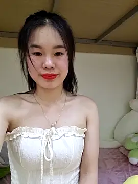 Snapshot of Baby-ladytits2025 chatting on September 23, 2025, 4:10 pm Baby-ladytits2025 online show from September 23, 2025, 4:10 pm