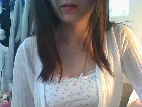 Linzly online show from November 23, 2025, 2:44 am