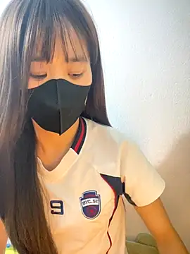 Lucy217 online show from November 5, 2025, 1:44 pm