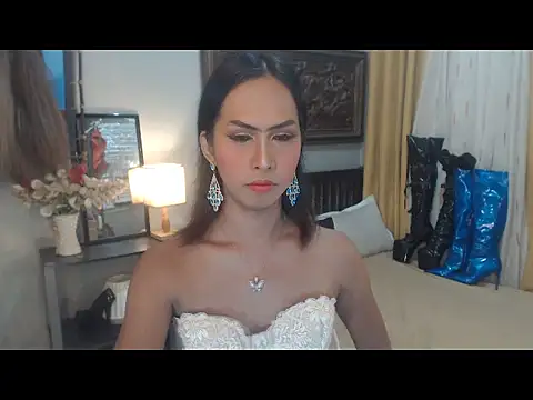 Nathalieheartt online show from November 26, 2025, 2:12 am