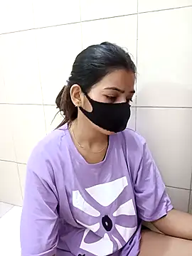 Hot Jaanvi  online show from September 17, 2025, 3:30 am