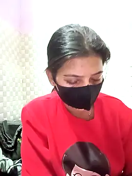 Hot Jaanvi  online show from December 1, 2025, 5:01 am