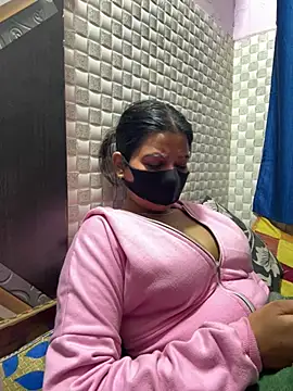 Snapshot of Hot_Jaanvi_ chatting on January 14, 2026, 7:08 pm Hot Jaanvi online show from January 14, 2026, 7:08 pm