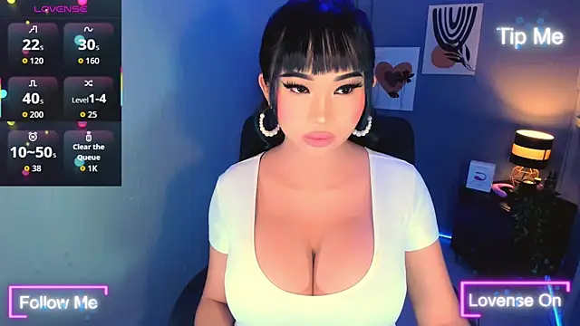 TriciaCumLoader online show from October 24, 2025, 1:13 am