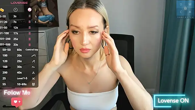 MinaDiamondd online show from October 26, 2025, 4:07 am