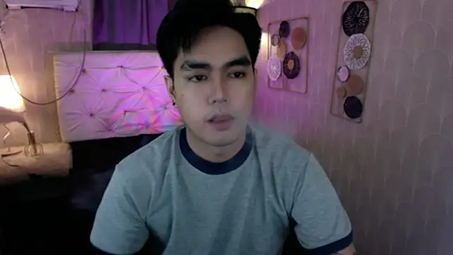 Snapshot of JakeXolsen chatting on November 8, 2025, 5:01 pm JakeXolsen online show from November 8, 2025, 5:01 pm