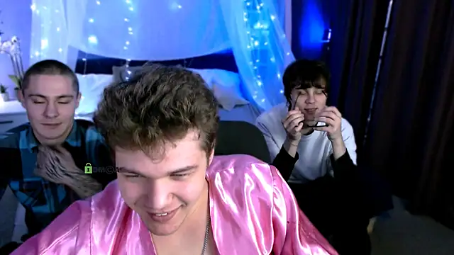 lucas long  online show from November 27, 2025, 10:28 am