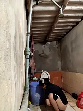 Snapshot of Harmony92 chatting on October 12, 2025, 12:15 pm Harmony92 online show from October 12, 2025, 12:15 pm