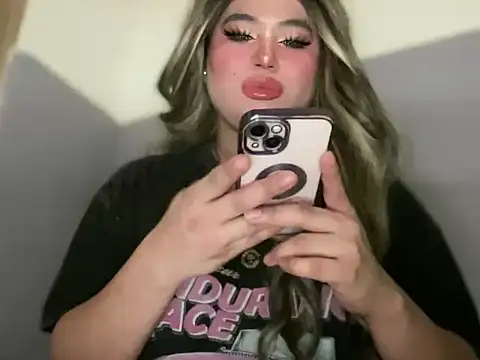 Naughtyrosecum online show from December 5, 2025, 3:20 pm