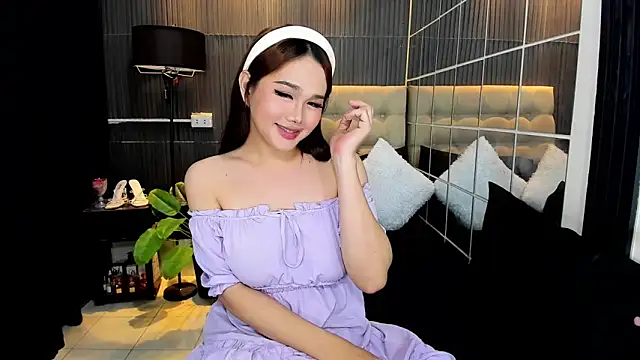 delightfulprincessts online show from April 5, 2026, 3:58 am