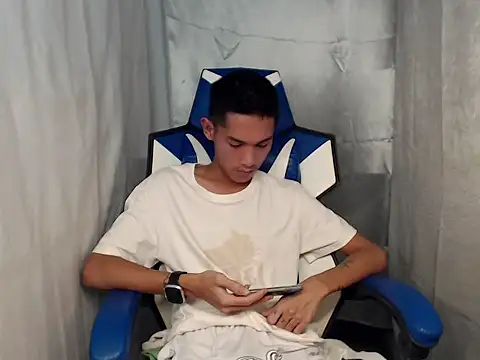 riks tyler online show from March 4, 2026, 7:53 pm