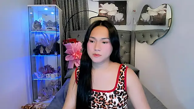 Snapshot of bigcockvenice chatting on November 21, 2025, 2:16 pm bigcockvenice online show from November 21, 2025, 2:16 pm