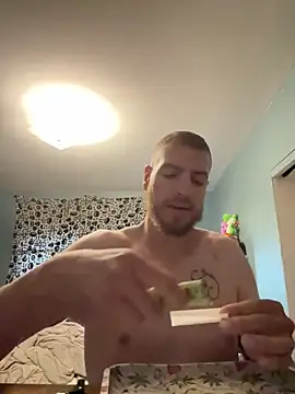 spud1204 online show from September 17, 2025, 2:08 pm