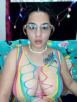 Snapshot of VALENTINA_ROUSE_ chatting on January 14, 2026, 1:33 am VALENTINA ROUSE online show from January 14, 2026, 1:33 am