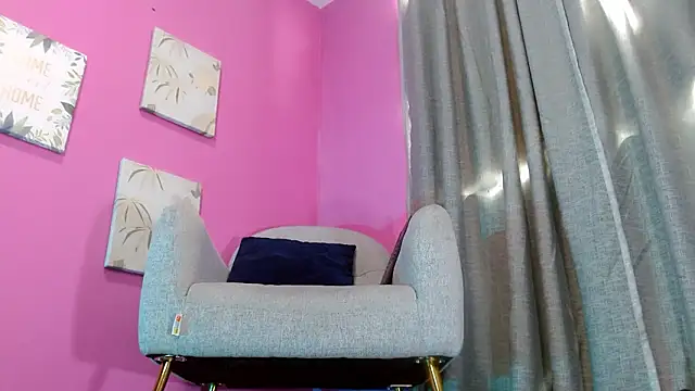 Snapshot of emily_ox0 chatting on March 11, 2026, 4:46 pm emily ox0 online show from March 11, 2026, 4:46 pm