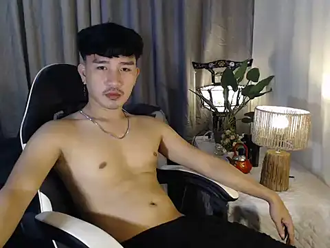 cute richard24 online show from December 14, 2025, 1:11 am