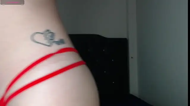 Snapshot of estrellajade chatting on March 11, 2026, 4:51 am estrellajade online show from March 11, 2026, 4:51 am