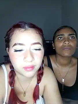 Snapshot of Chloe_Sky_love chatting on October 17, 2025, 3:20 am Chloe Sky love online show from October 17, 2025, 3:20 am