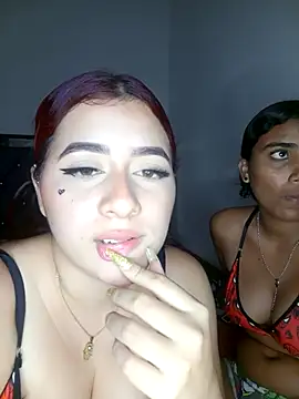 Snapshot of Chloe_Sky_love chatting on October 22, 2025, 3:51 am Chloe Sky love online show from October 22, 2025, 3:51 am