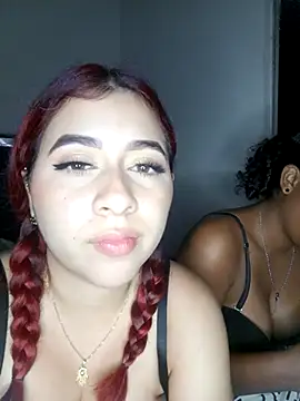 Snapshot of Chloe_Sky_love chatting on October 28, 2025, 4:05 am Chloe Sky love online show from October 28, 2025, 4:05 am