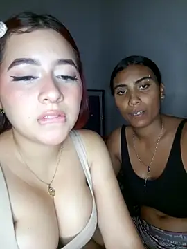 Snapshot of Chloe_Sky_love chatting on November 29, 2025, 11:41 pm Chloe Sky love online show from November 29, 2025, 11:41 pm