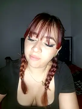 Snapshot of Chloe_Sky_love chatting on December 20, 2025, 3:02 am Chloe Sky love online show from December 20, 2025, 3:02 am