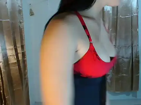 Snapshot of naughtyhothailey chatting on December 5, 2025, 6:11 am naughtyhothailey online show from December 5, 2025, 6:11 am