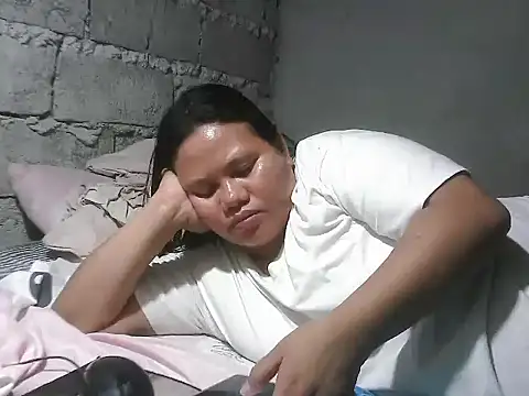 xxwild pussyxx online show from September 22, 2025, 11:45 am