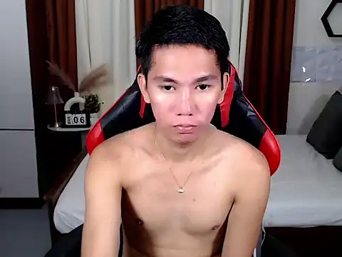 Snapshot of drinkmycumx chatting on March 8, 2026, 12:42 pm drinkmycumx online show from March 8, 2026, 12:42 pm