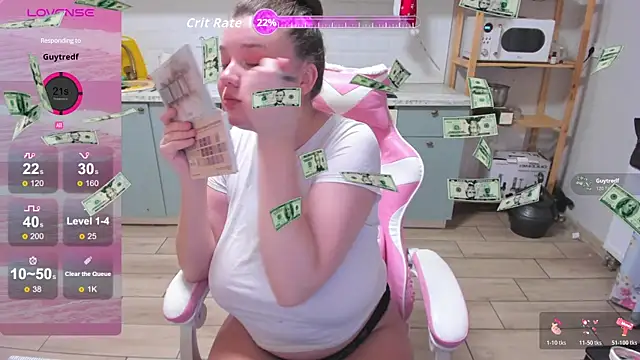 Snapshot of LinaElasm chatting on December 23, 2025, 12:30 am LinaElasm online show from December 23, 2025, 12:30 am