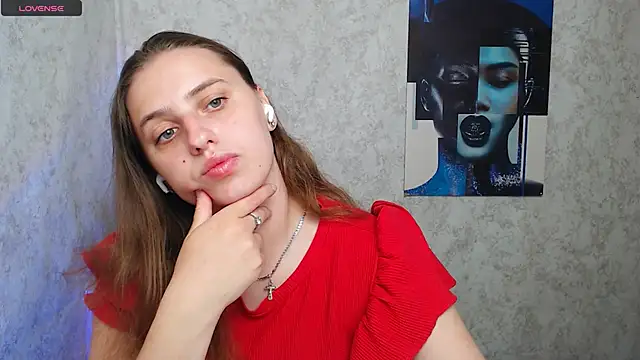 AmandaDimond  online show from May 22, 2026, 10:54 am