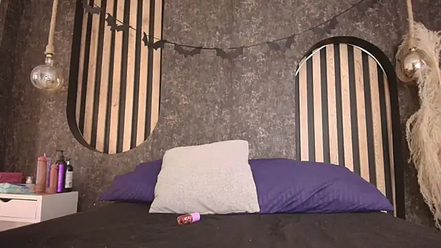 Snapshot of salome-gh chatting on January 9, 2026, 7:59 pm salome-gh online show from January 9, 2026, 7:59 pm