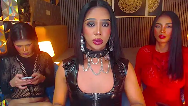 BigCockMaxineTS online show from June 13, 2026, 8:12 am