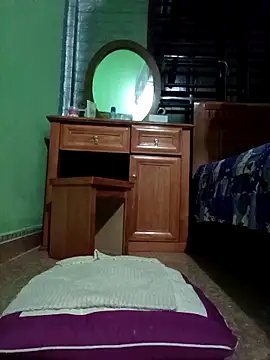 Snapshot of SexyQueen99 chatting on October 25, 2025, 9:17 am SexyQueen99 online show from October 25, 2025, 9:17 am