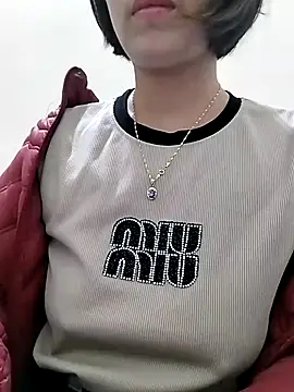 love sexy090 online show from November 26, 2025, 11:39 pm