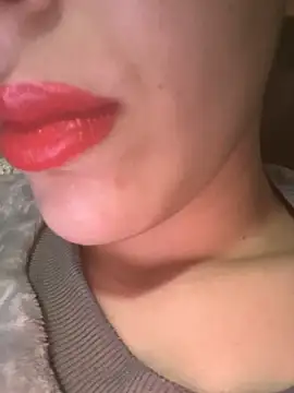 Snapshot of Mimisixo chatting on February 17, 2026, 12:29 am Mimisixo online show from February 17, 2026, 12:29 am