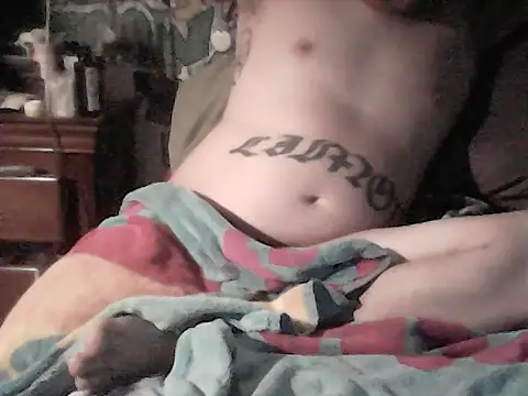 Snapshot of Twoslipperywhenwett chatting on December 17, 2025, 8:31 am Twoslipperywhenwett online show from December 17, 2025, 8:31 am