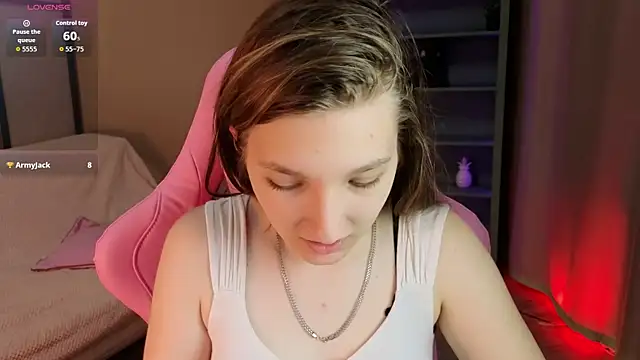 Mia Myles online show from September 19, 2025, 10:16 am