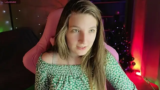 Snapshot of Mia_Myles chatting on January 6, 2026, 10:19 am Mia Myles online show from January 6, 2026, 10:19 am