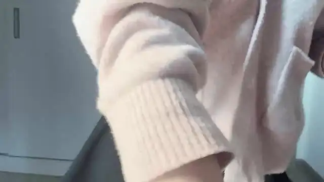 Snapshot of Ryeon_99 chatting on January 7, 2026, 2:47 am Ryeon 99 online show from January 7, 2026, 2:47 am