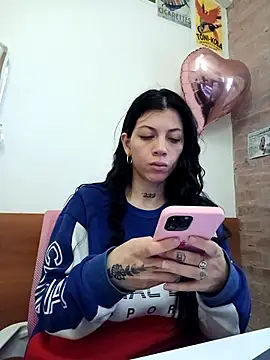 Paula Alameda online show from September 24, 2025, 3:48 pm