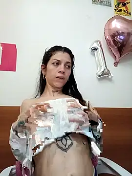 Paula Alameda online show from September 28, 2025, 9:53 pm