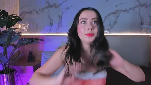 Snapshot of ValSmith_ chatting on December 22, 2025, 3:36 am ValSmith online show from December 22, 2025, 3:36 am