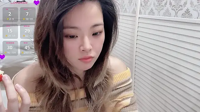 Holiland online show from December 17, 2025, 1:11 am