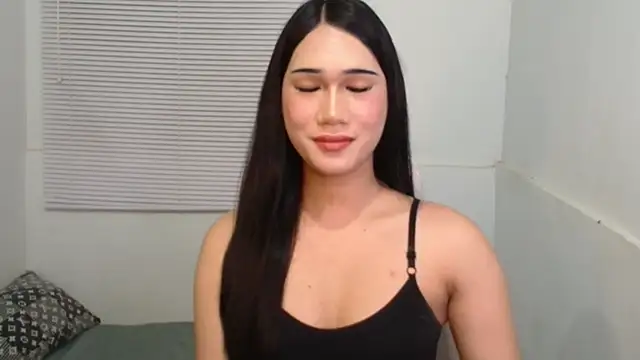 Leighs Celine online show from February 25, 2026, 5:33 pm